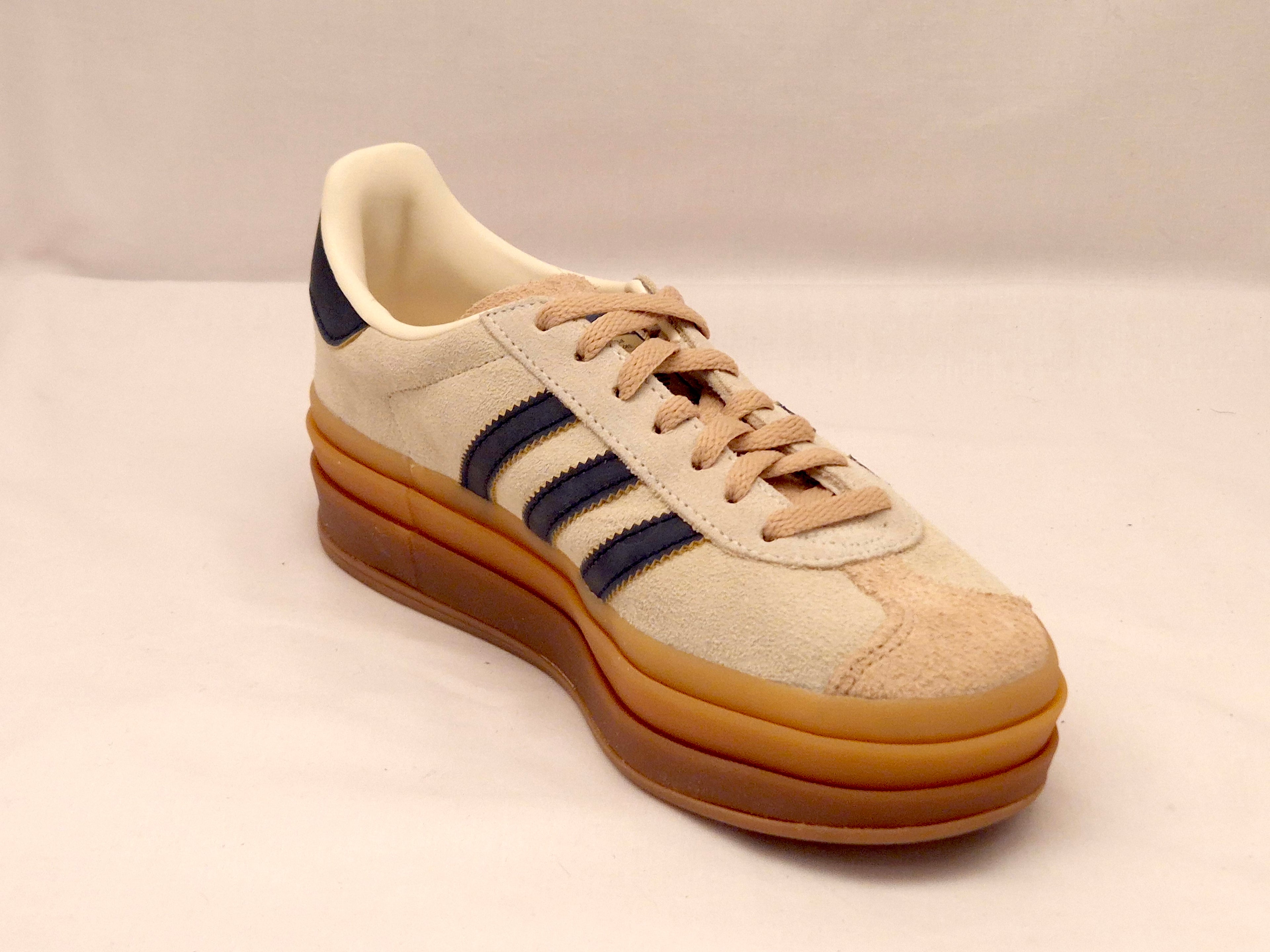 Adidas Gazelle UK4.5