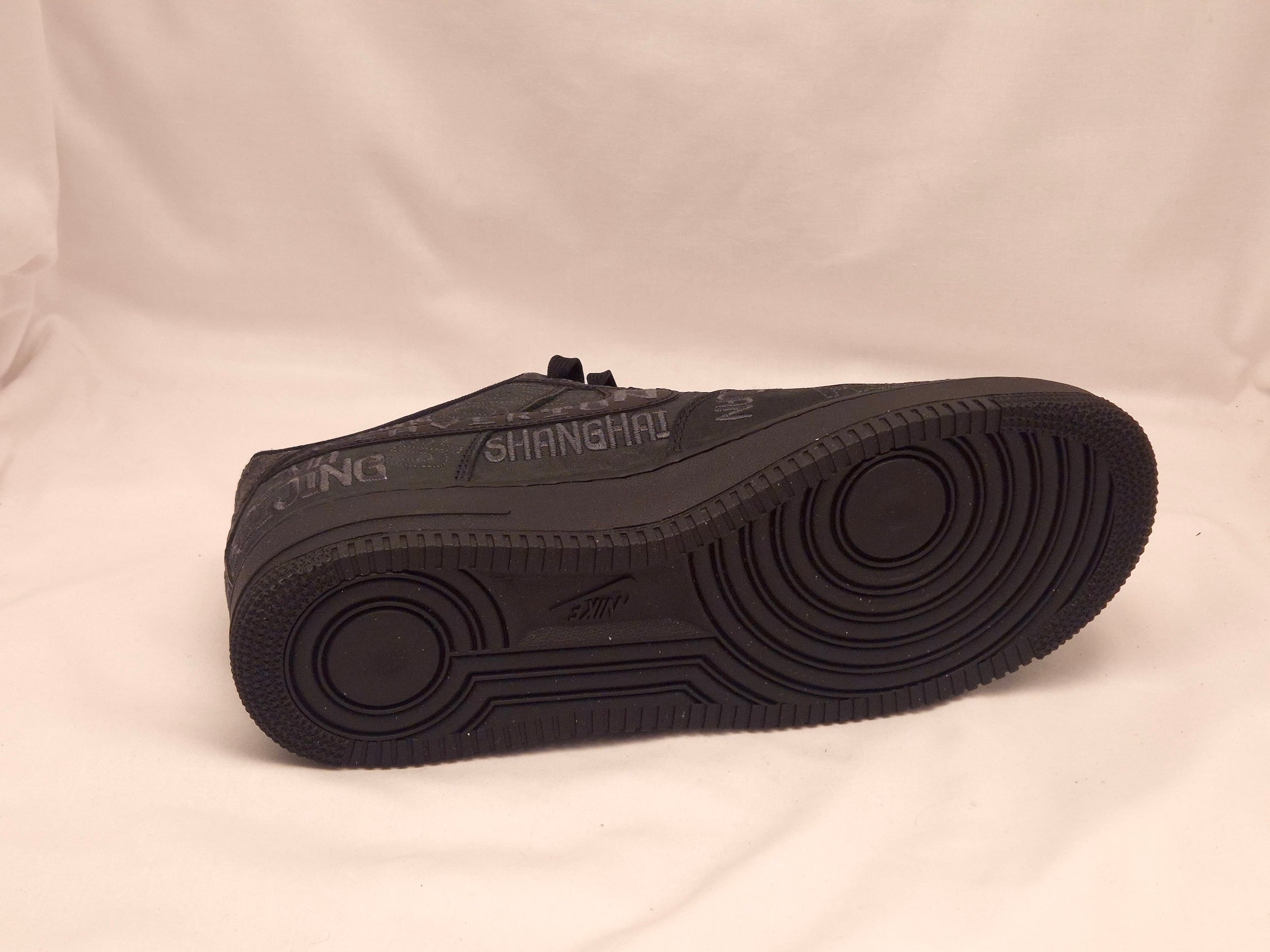Nike Air force 1 World Tour UK10