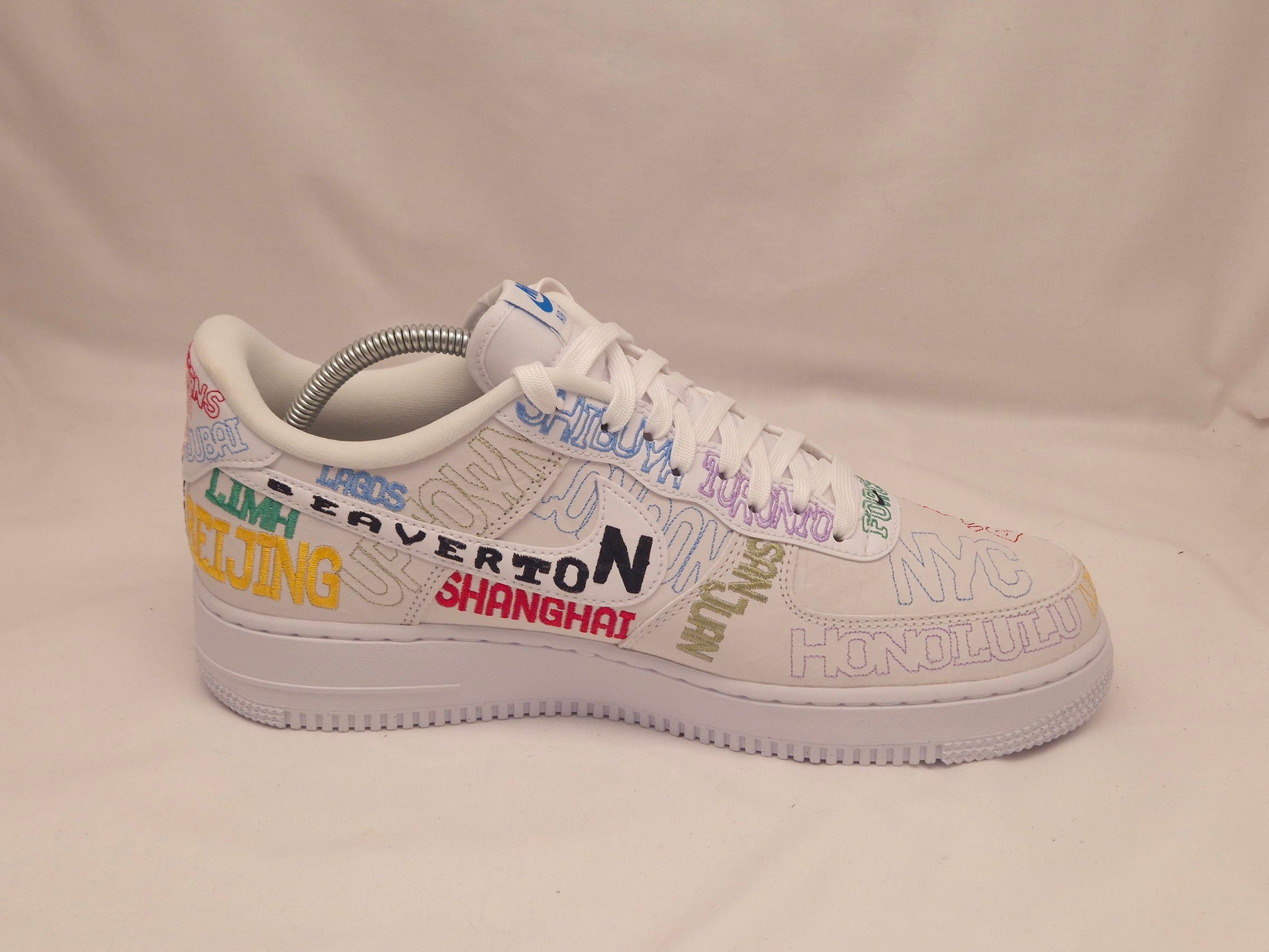 Nike Air Force 1 World Tour UK 10