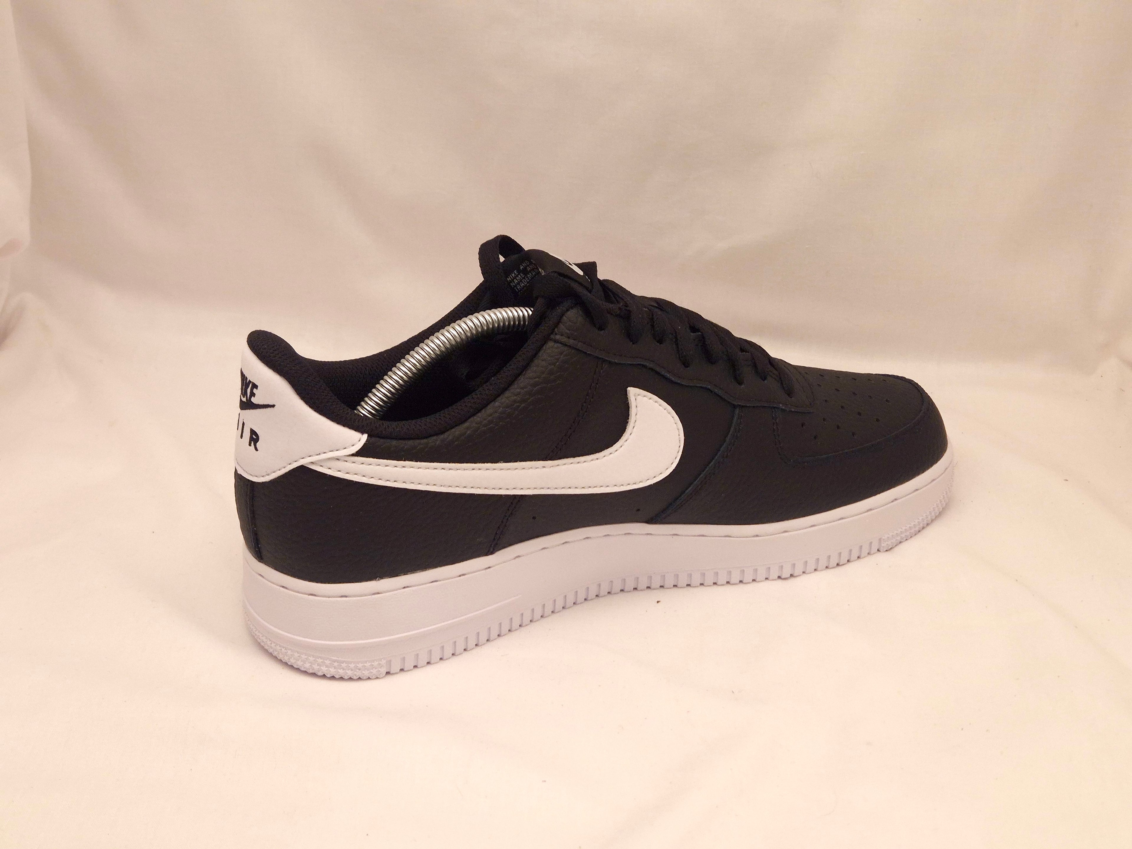 Nike Air Force 1 Black Pebble UK10.5