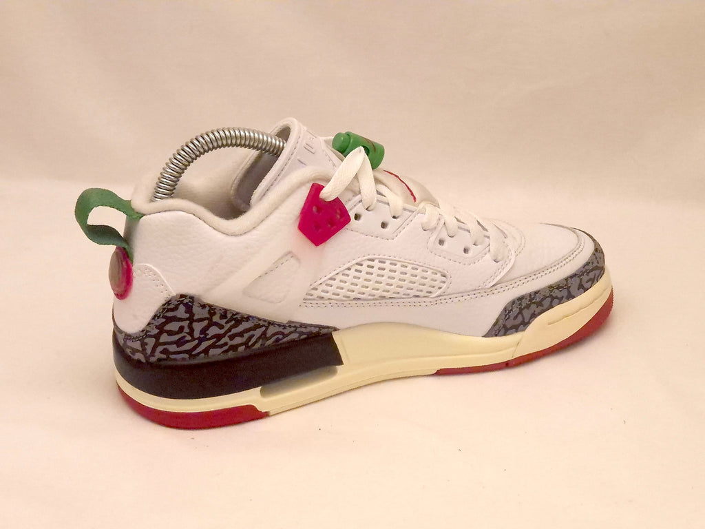Nike Jordan spizike UK5