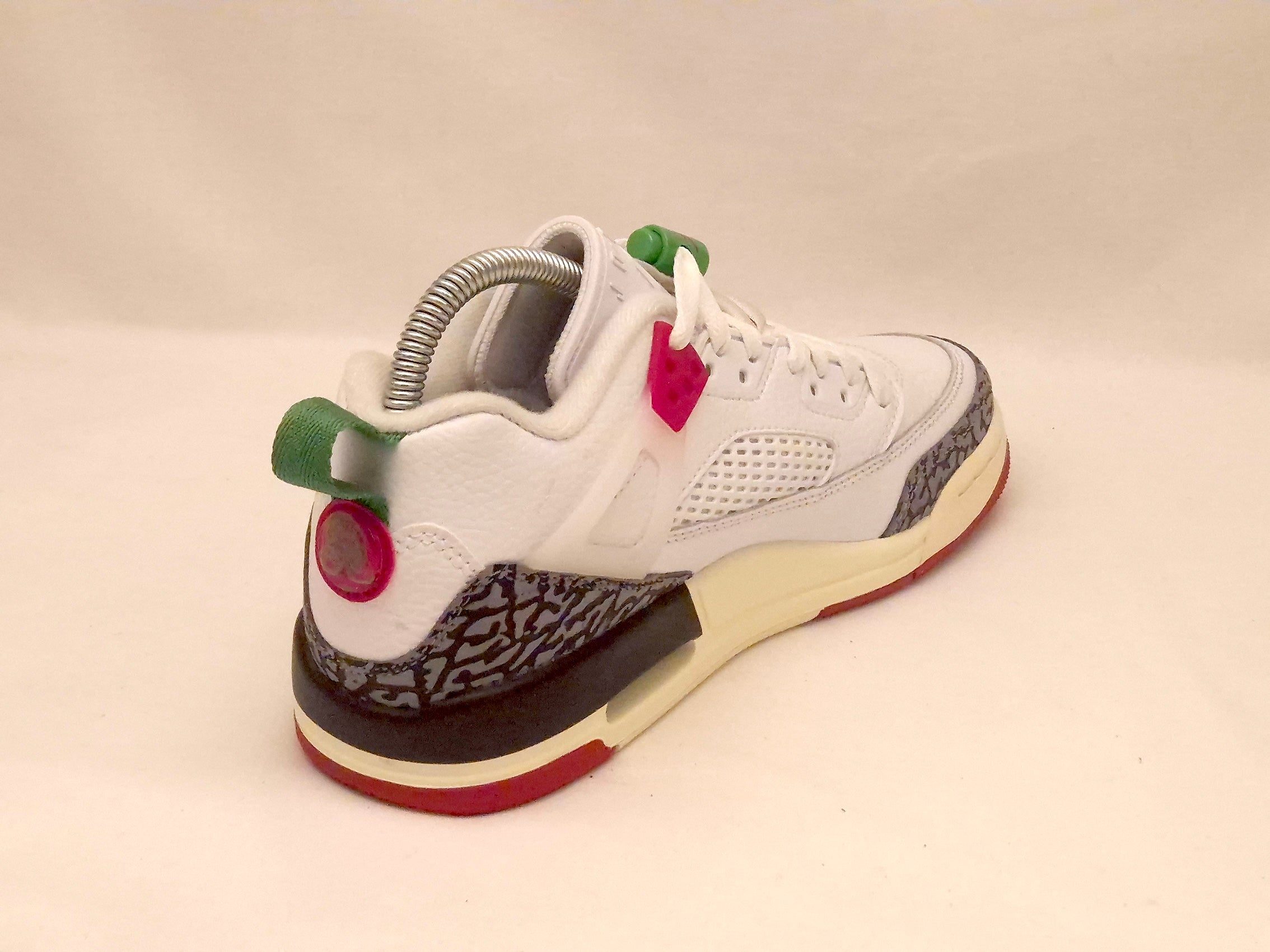Nike Jordan spizike UK5