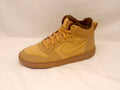 Nike Court Borough mid UK4