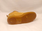 Nike Court Borough mid UK4