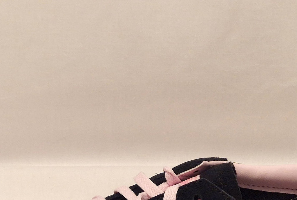 Adidas Black &amp; Pink Spezial Suede Trainers UK 4