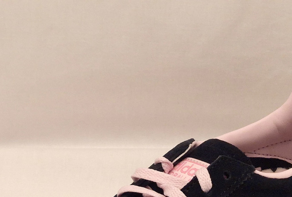 Adidas Black &amp; Pink Spezial Suede Trainers UK 4