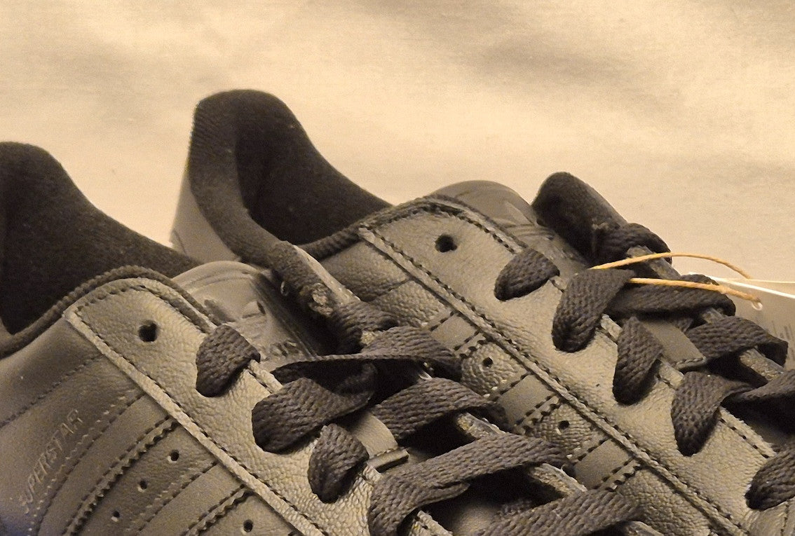 Adidas Superstar II – Black – UK Size 5 – Brand New in Box