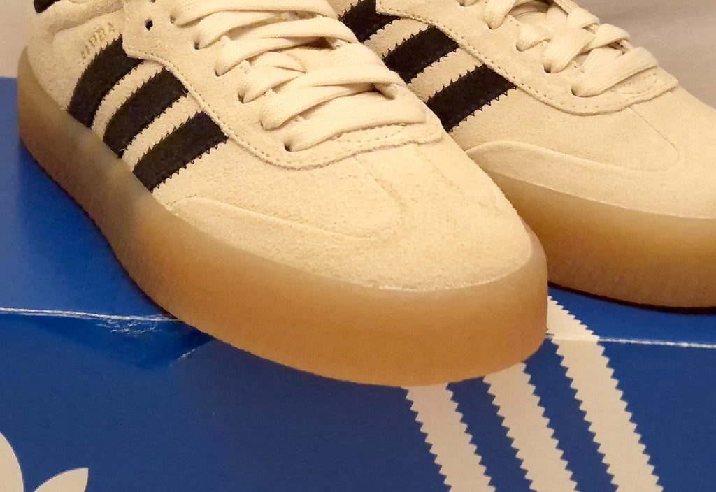 Adidas Samba W Trainers – UK 3.5 – Brand New in Box – Never Worn