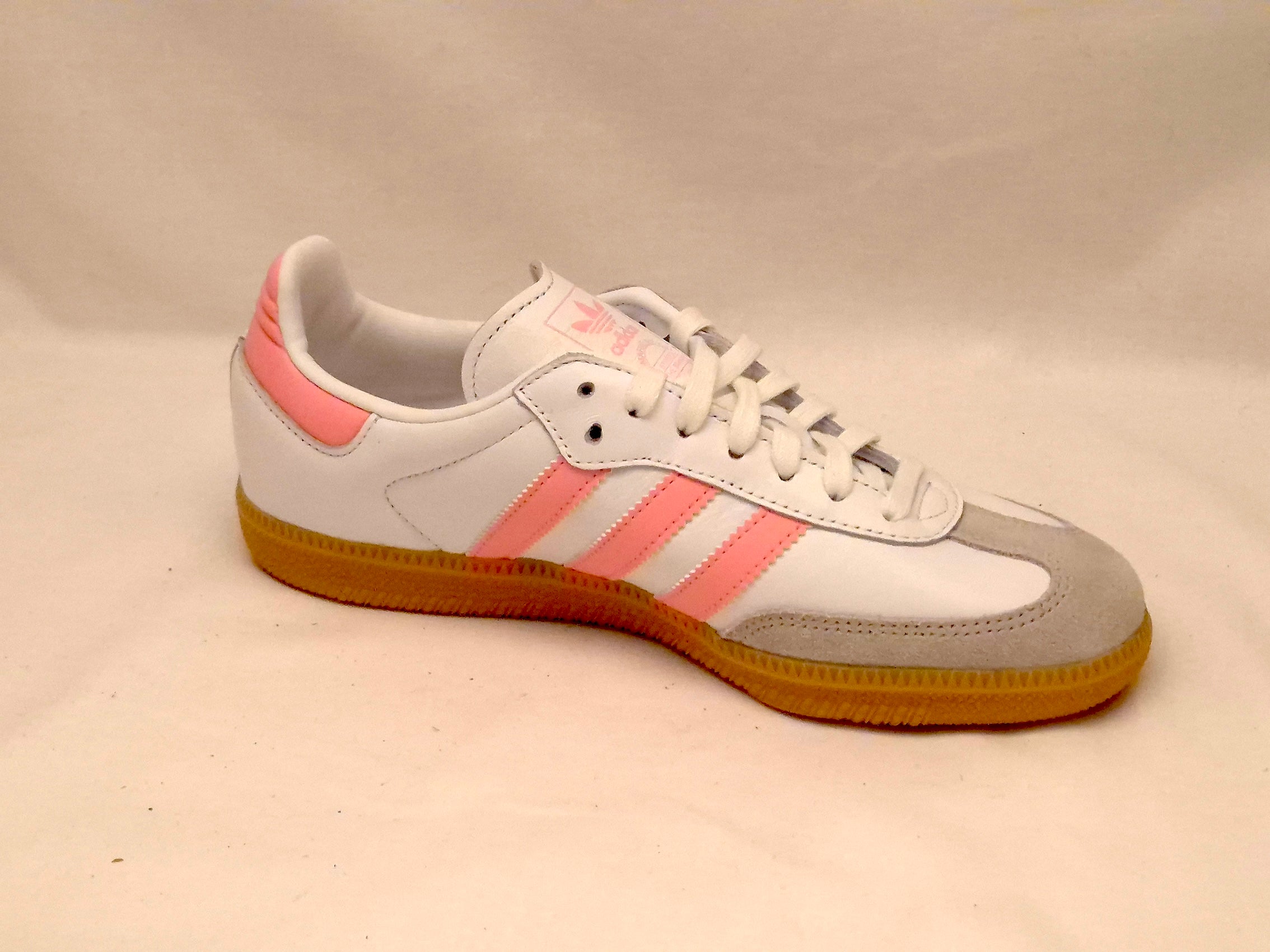 Adidas White &amp; Pink Samba Classic Trainers UK 5