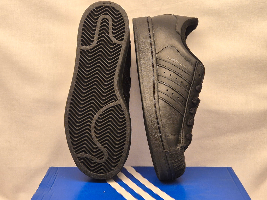 Adidas Superstar II – Black – UK Size 5 – Brand New in Box