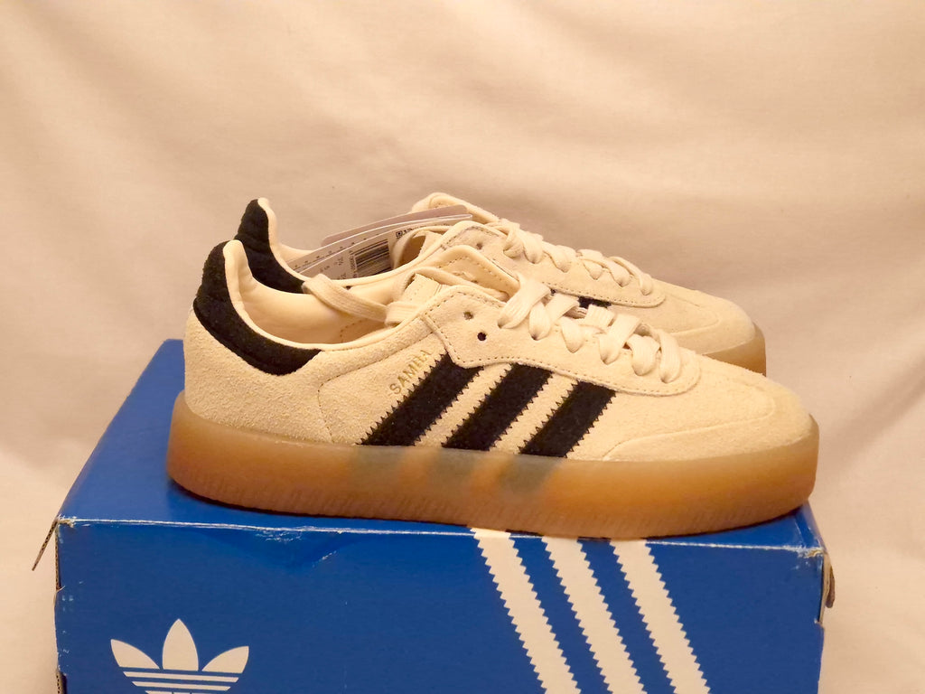 Adidas Samba W Trainers – UK 3.5 – Brand New in Box – Never Worn